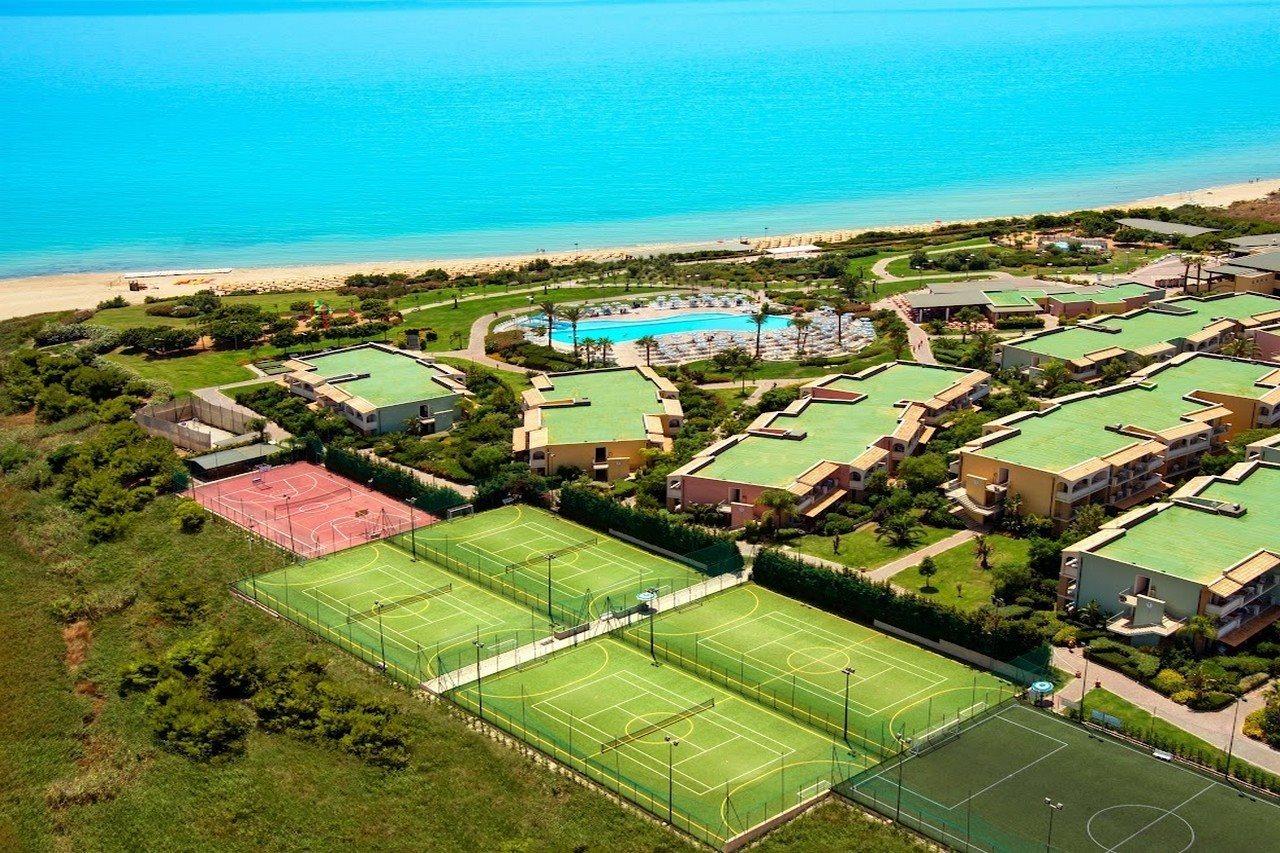 Serenusa Resort 리카타 외부 사진