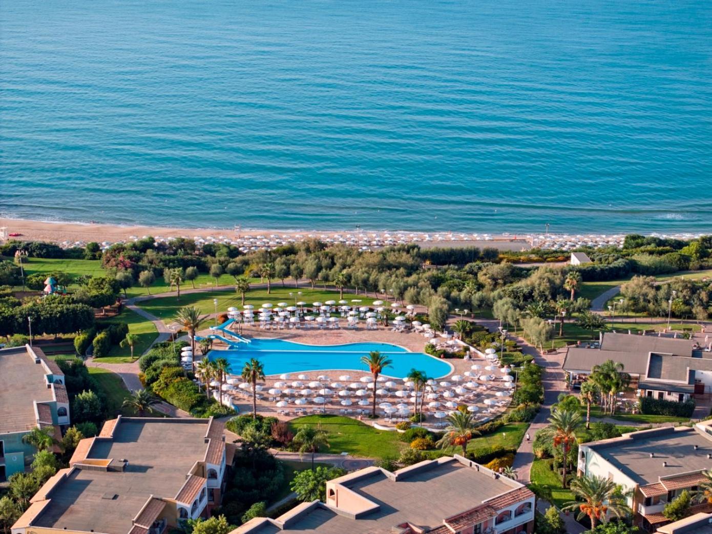 Serenusa Resort 리카타 외부 사진