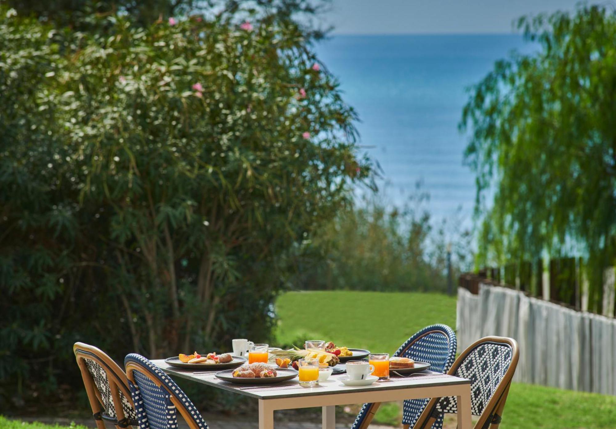 Serenusa Resort 리카타 외부 사진